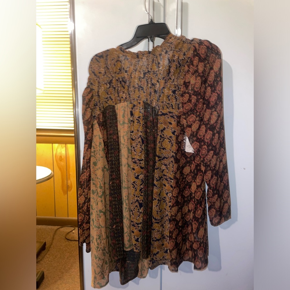 Free People long sleeve shirt (could be worn as a dress if you are shorter) NWT